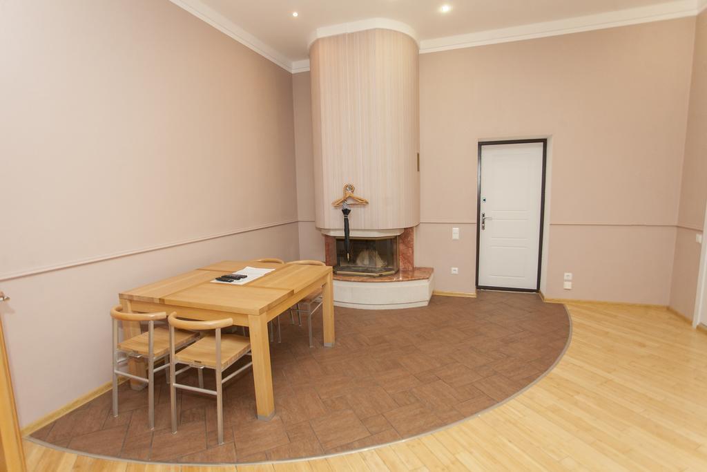 Apartment On Sumskaya No Smoking Харків Екстер'єр фото