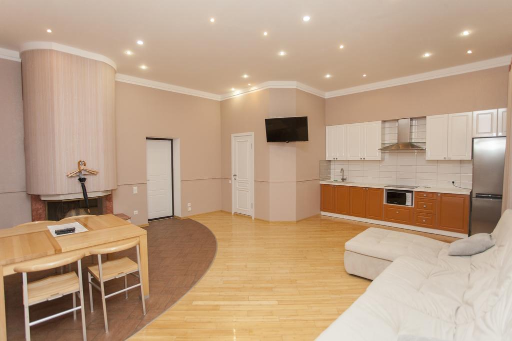 Apartment On Sumskaya No Smoking Харків Екстер'єр фото